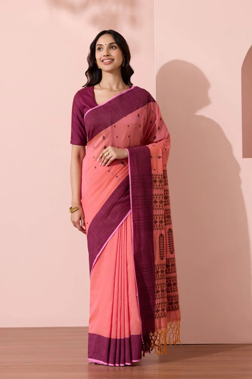 Light Pink Woven Pure Cotton Bengal Saree with Unstitched Blouse Piece